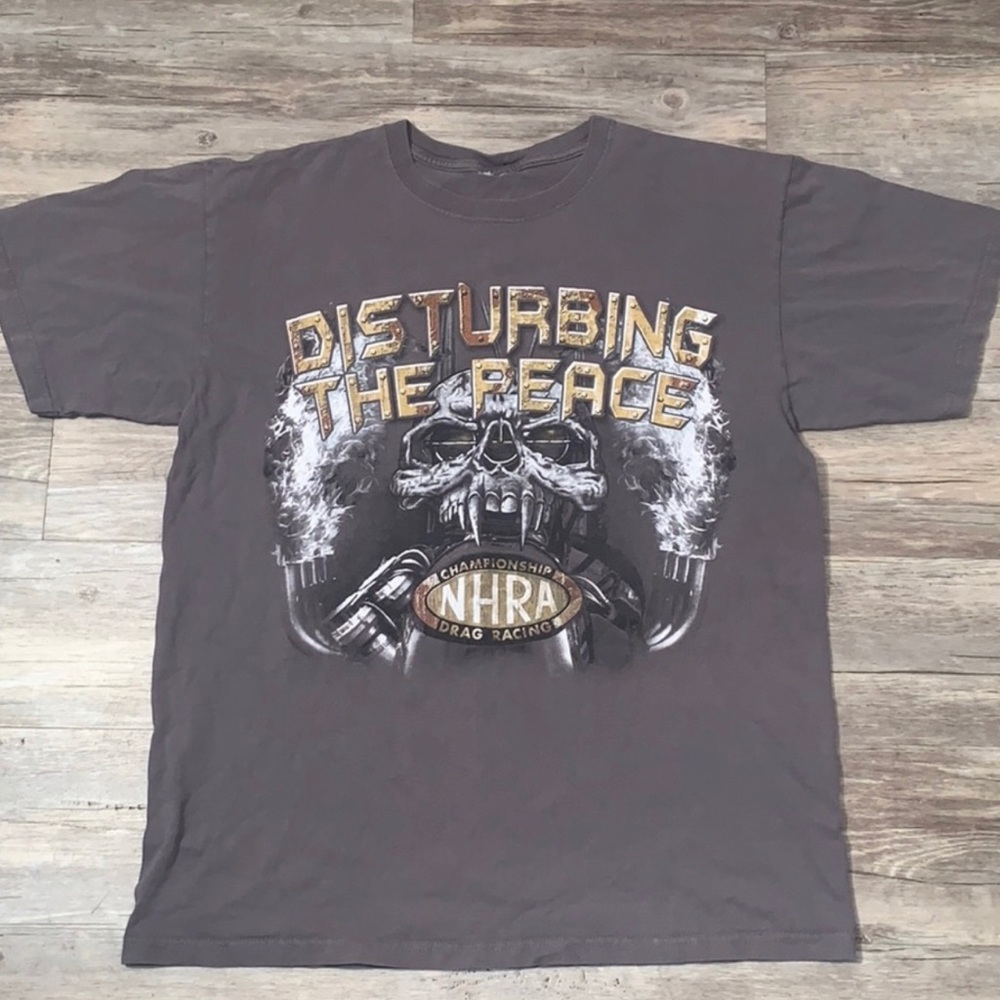 GRAPHIC TOP
